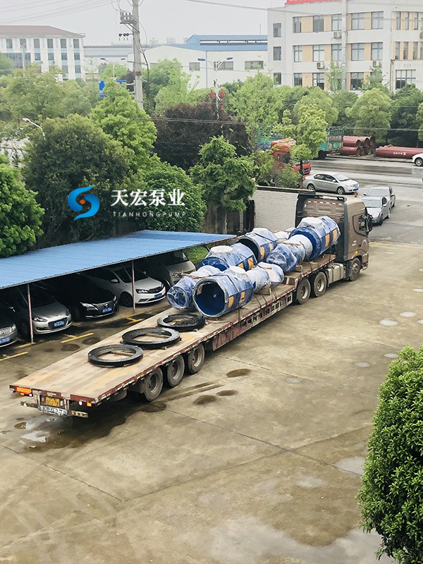 九臺立式長軸泵啟程發(fā)往青藏高原